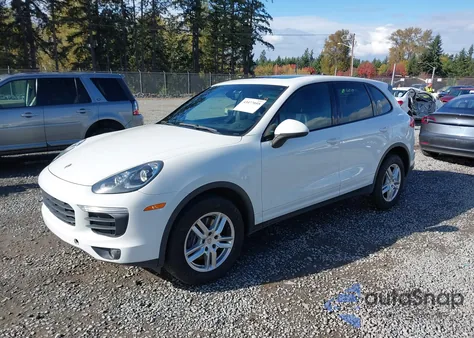 2016 Porsche Cayenne z USA, uszkodzony, nr VIN WP1AA2A29GLA01362